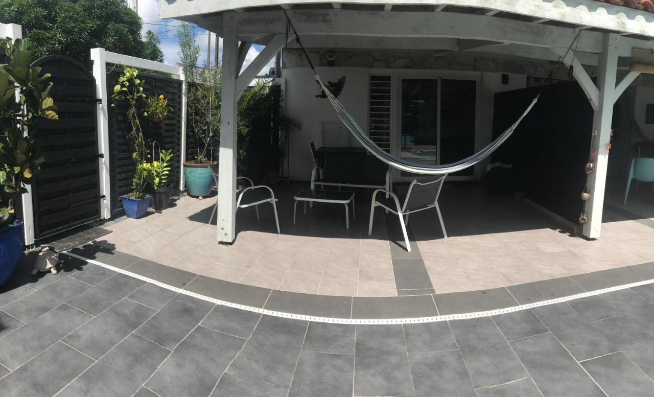 Grand T2 Tout Confort , Emplacement Ideal Riviere-Salee Exterior photo